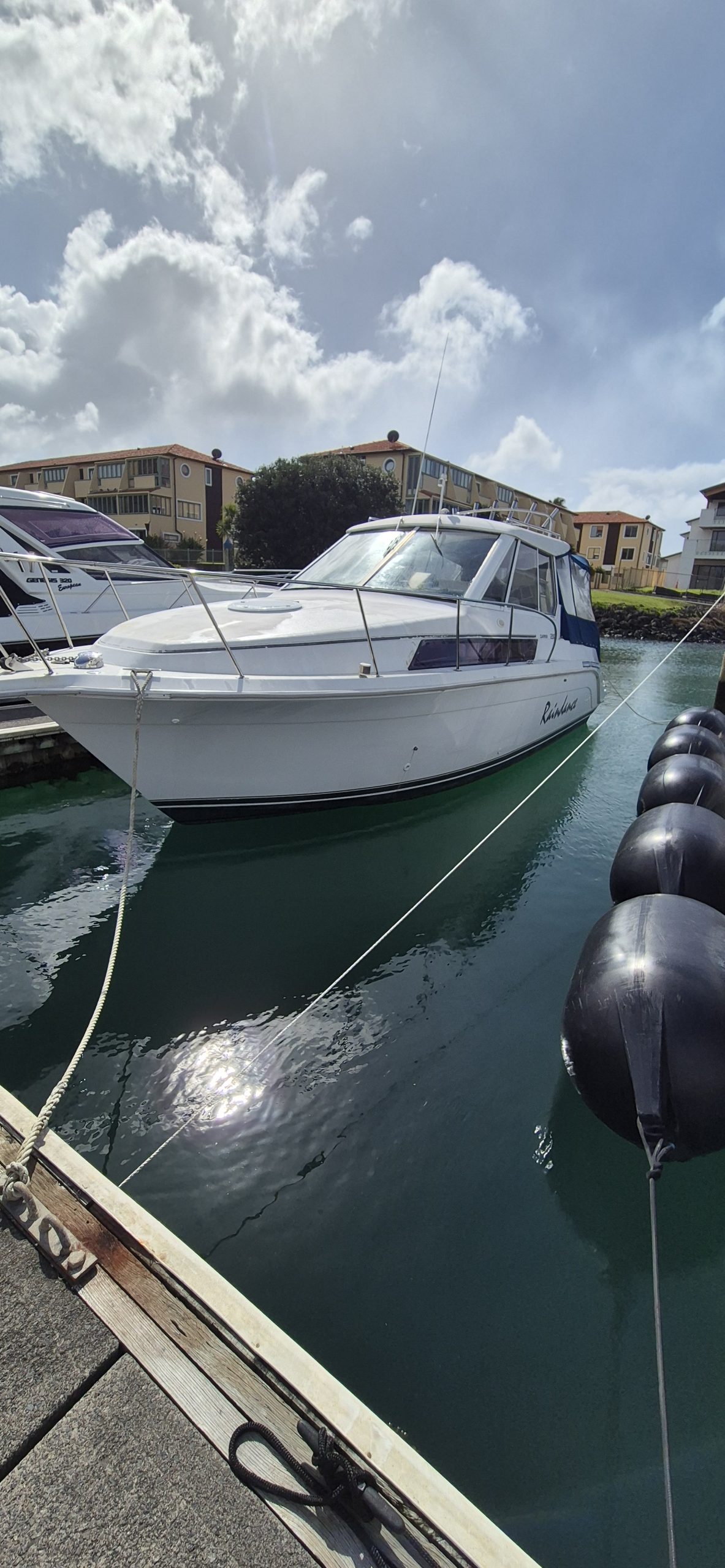 Berth L04 10.5m