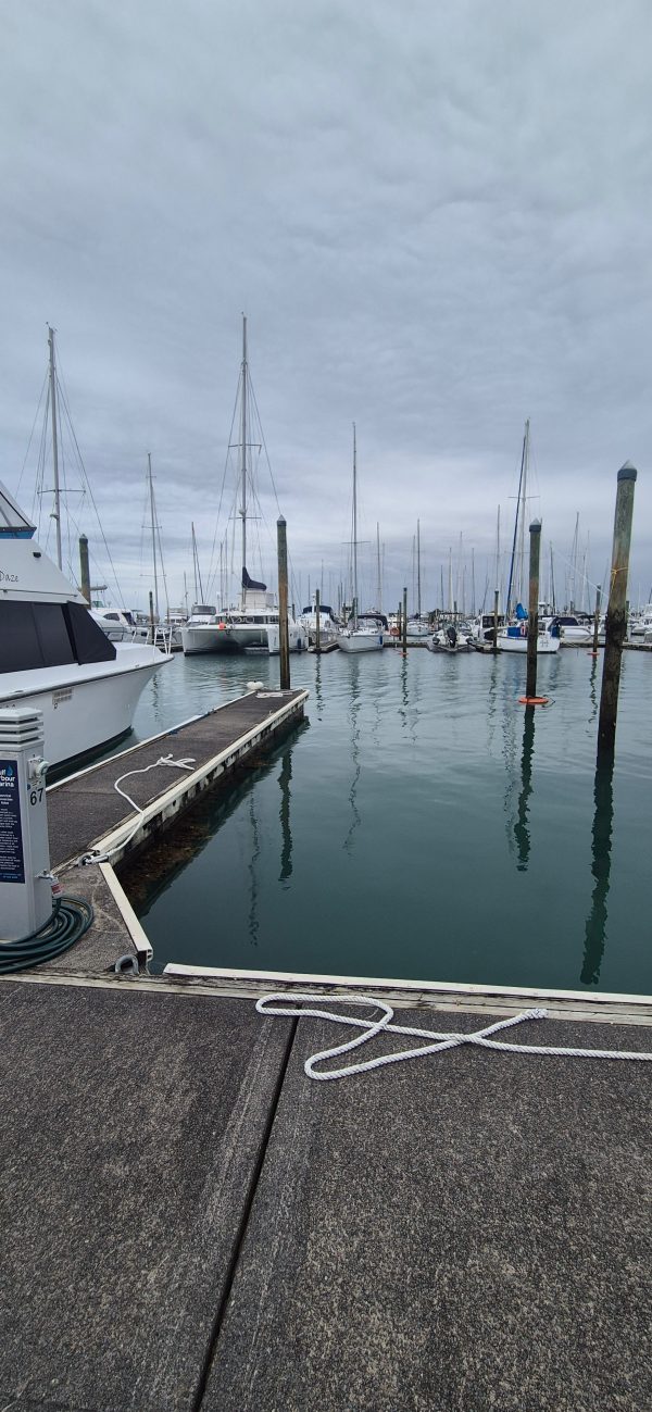 berth for sale f67